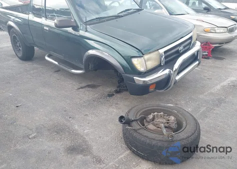 2000 Toyota Tacoma Prerunner from USA, damaged, VIN 4TASM92N3YZ682529